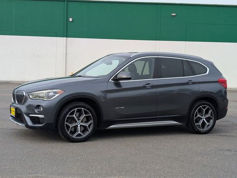 Used 2017 BMW X1 xDrive28i image 4