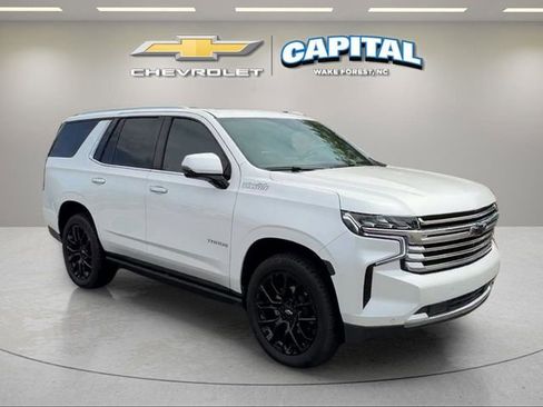 Used 2021 Chevrolet Tahoe High Country w/ Premium Package AWD/4WD image 7