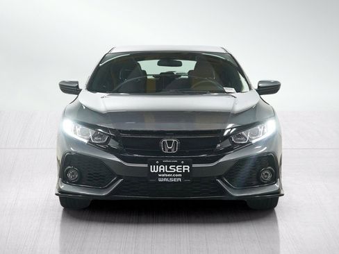 Used 2018 Honda Civic Sport image 8