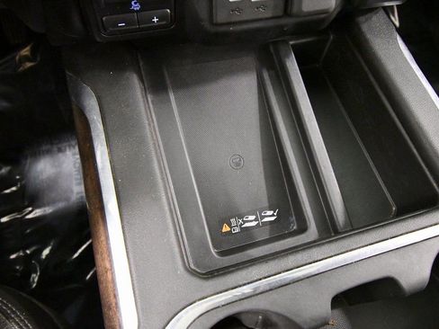 Used 2022 GMC Sierra 2500 Denali w/ Denali Ultimate Package image 28