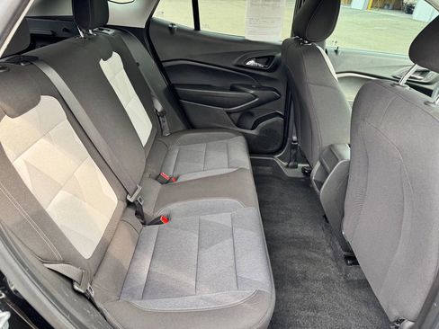 Used 2024 Chevrolet Trax LS FWD image 25