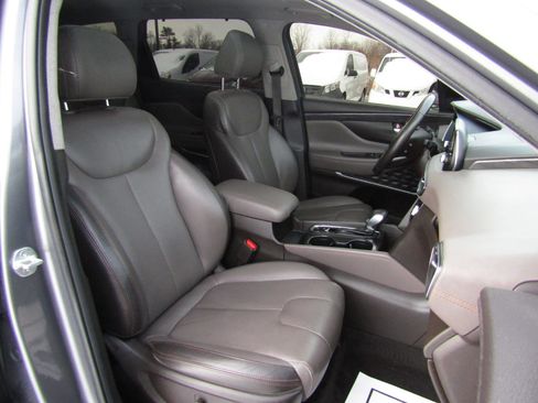 Used 2020 Hyundai Santa Fe SEL w/ Convenience + Premium Package image 27
