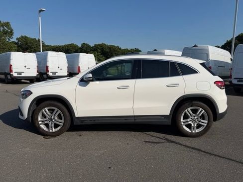 Used 2023 Mercedes-Benz GLA 250 4MATIC image 4