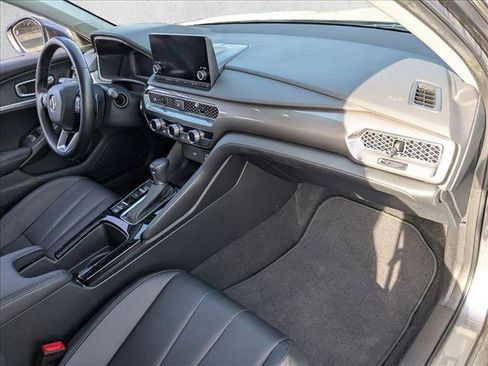 Certified 2024 Acura Integra image 18