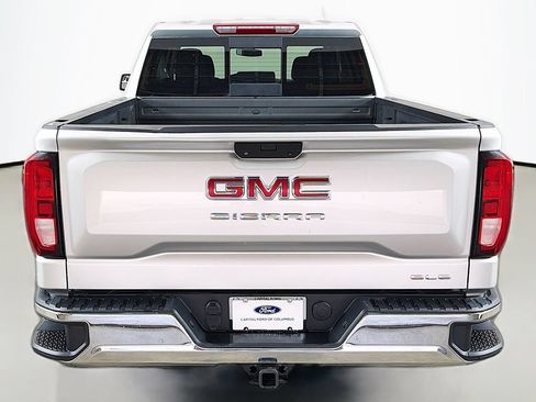 Used 2019 GMC Sierra 1500 SLE w/ Preferred Package AWD/4WD image 11
