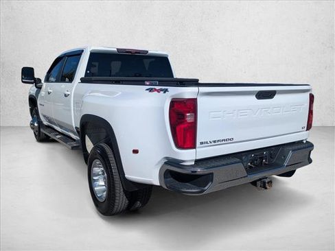 Used 2021 Chevrolet Silverado 3500 LT w/ Convenience Package image 9
