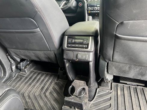 Used 2021 Subaru Ascent Limited w/ Technology Package image 13