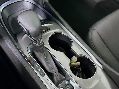 Used 2024 Chevrolet Malibu LT image 24