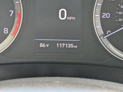 Used 2018 Hyundai Sonata Limited image 25