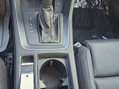 Used 2022 Audi Q3 2.0T Premium Plus w/ Premium Plus Package image 20