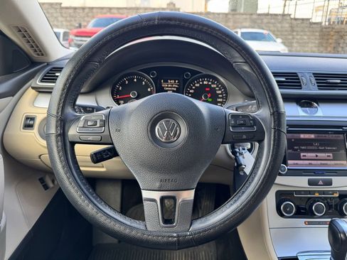 Used 2012 Volkswagen CC Sport image 6