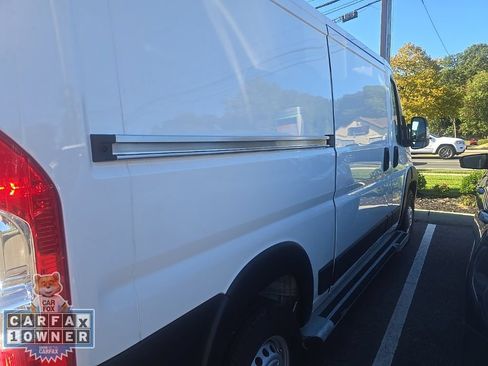 Used 2025 RAM ProMaster 2500 w/ U-Haul Equipment Group FWD image 9