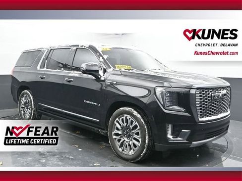 Used 2024 GMC Yukon XL Denali Ultimate image 1