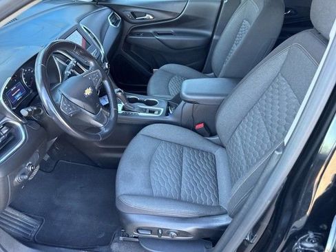 Used 2019 Chevrolet Equinox LT image 5