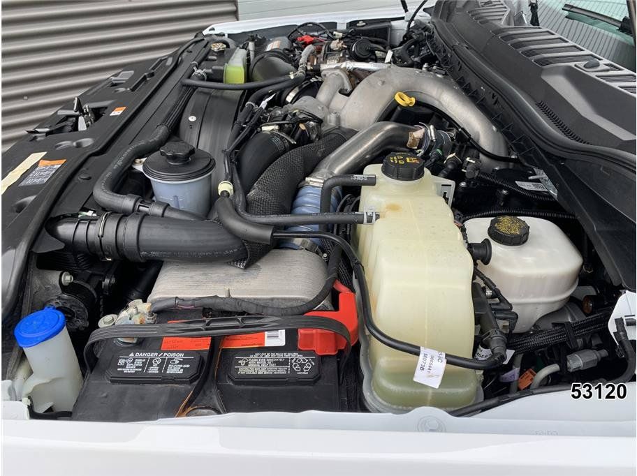 Used 2021 Ford F550 4x4 Regular Cab Super Duty image 13
