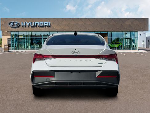 New 2026 Hyundai Elantra Hybrid FWD image 6