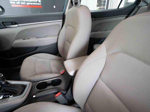 Used 2018 Hyundai Elantra Value Edition w/ Cargo Package FWD image 10