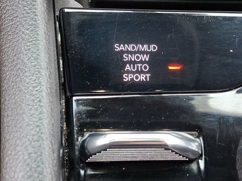 Used 2021 Jeep Grand Cherokee L Limited AWD/4WD image 28