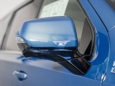 New 2026 Chevrolet Suburban High Country image 17