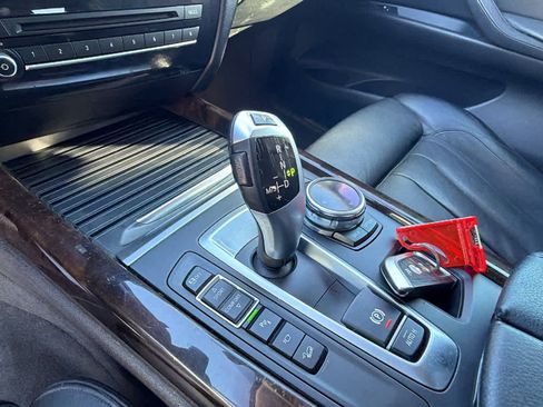 Used 2014 BMW X5 xDrive50i image 13