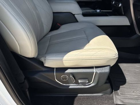 Used 2021 Ford Expedition Platinum RWD image 12