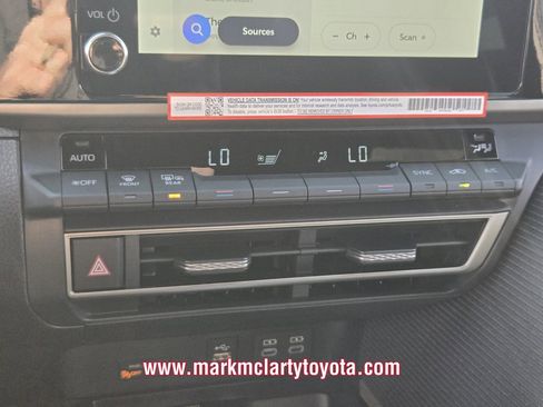 New 2026 Toyota Camry SE FWD image 17
