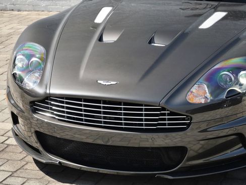 Used 2009 Aston Martin DBS Coupe RWD image 19