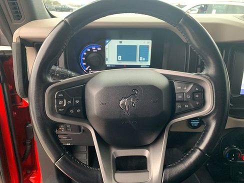 Used 2022 Ford Bronco Wildtrak image 28