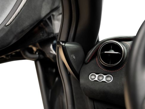 Used 2022 McLaren 720S Performance RWD image 55