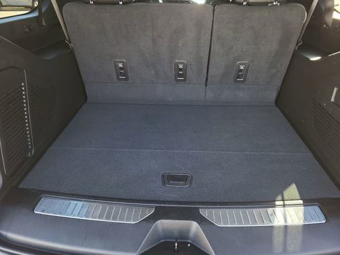 Certified 2023 GMC Yukon XL Denali image 27