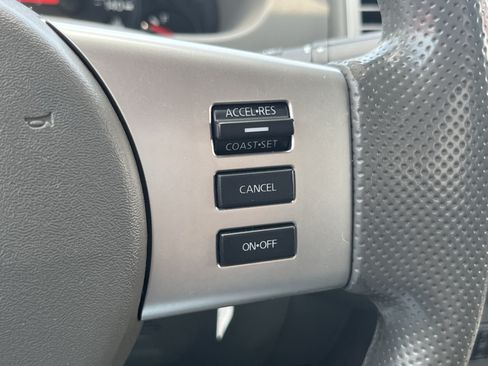 Used 2014 Nissan Frontier SV w/ SV Value Truck Package AWD/4WD image 25