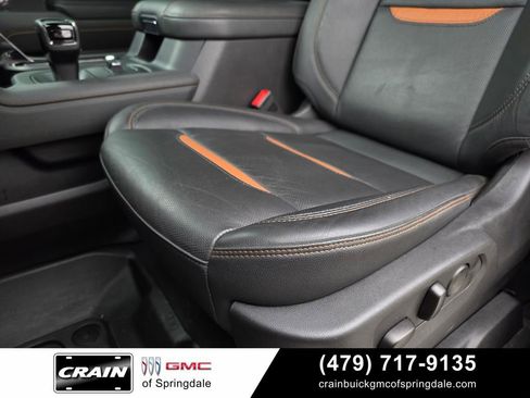 Used 2024 GMC Sierra 1500 AT4 w/ Technology Package AWD/4WD image 23