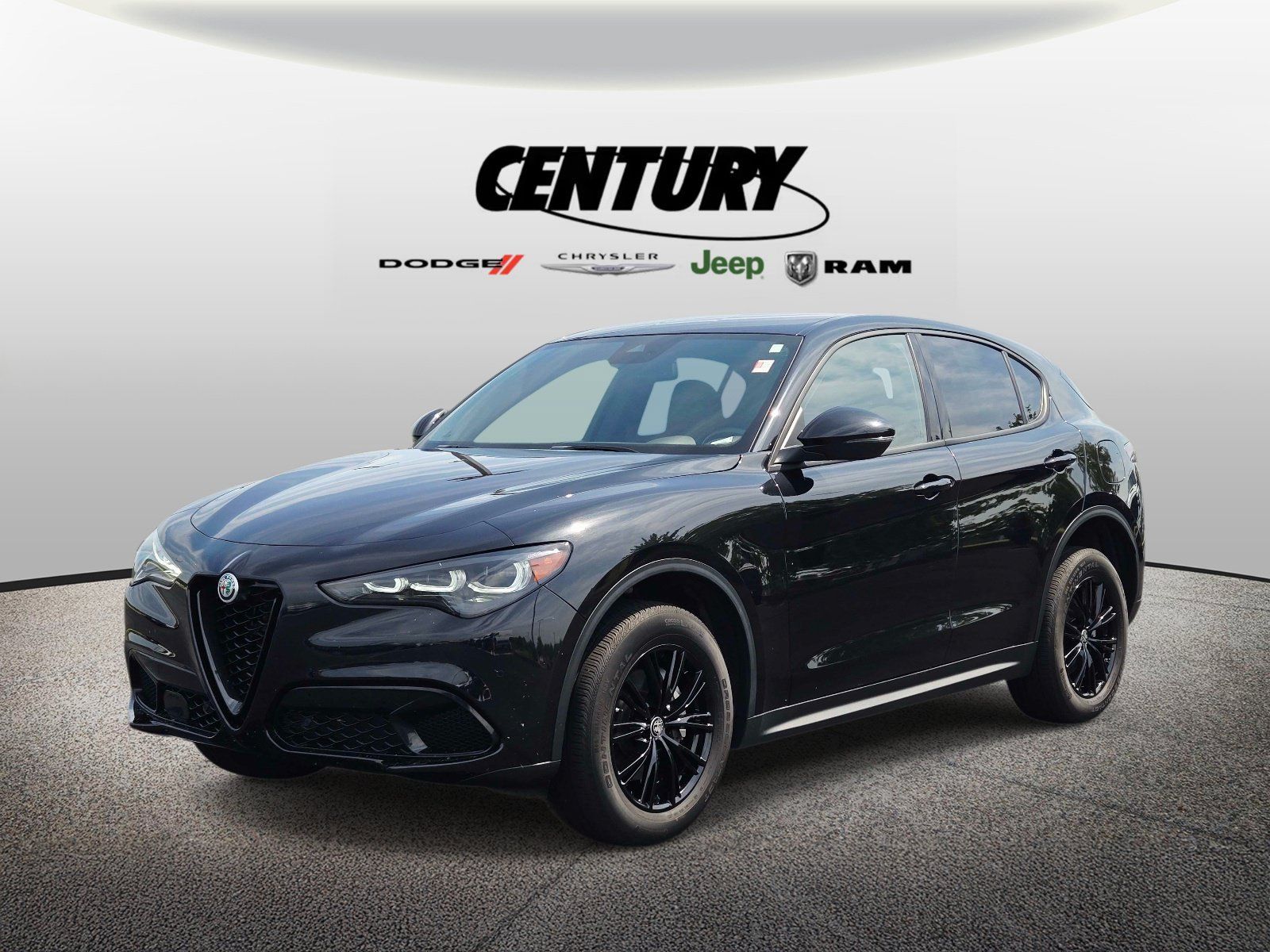 Used 2024 Alfa Romeo Stelvio Sprint AWD/4WD image 8