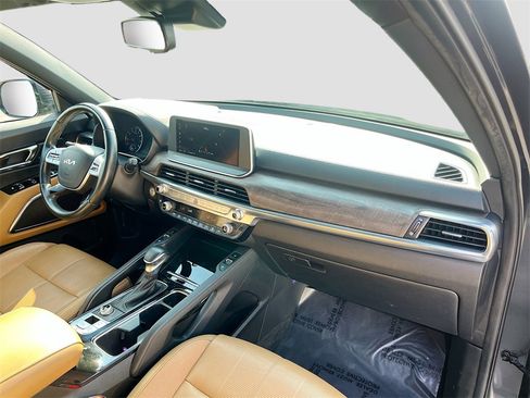 Used 2022 Kia Telluride SX w/ Nightfall Edition Package image 32
