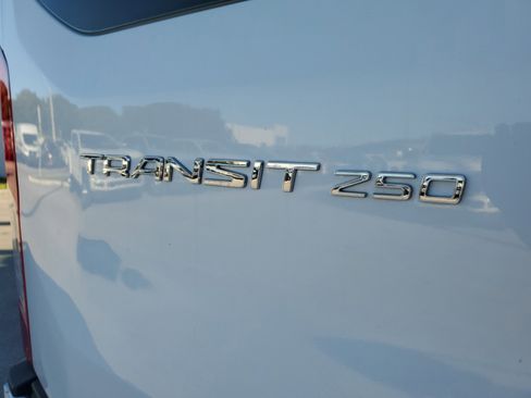 Used 2024 Ford Transit 250 Low Roof w/ Exterior Upgrade Package image 29