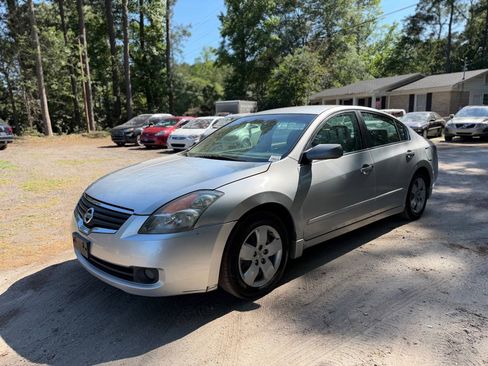Used 2008 Nissan Altima 2.5 S w/ Emergency Aid Pkg FWD image 3