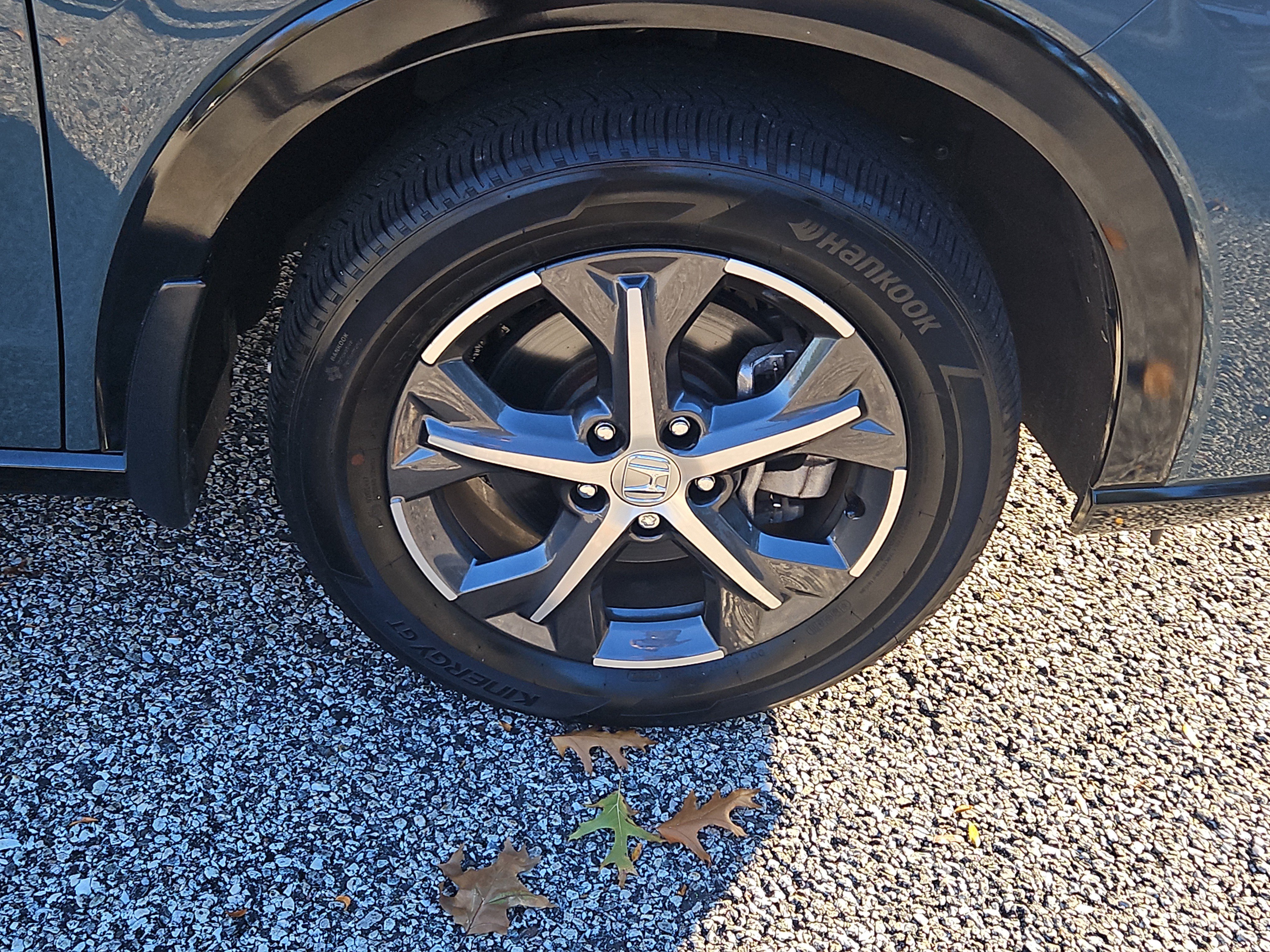 Certified 2024 Honda HR-V EX-L image 23