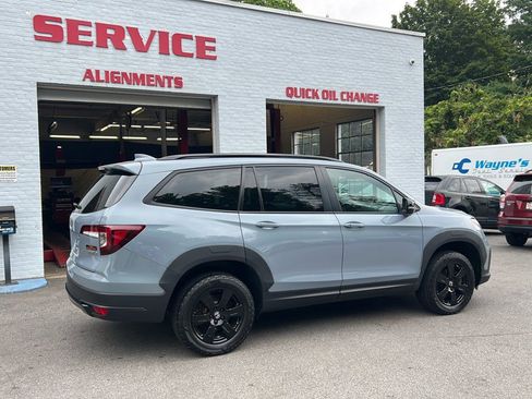 Used 2022 Honda Pilot TrailSport image 8