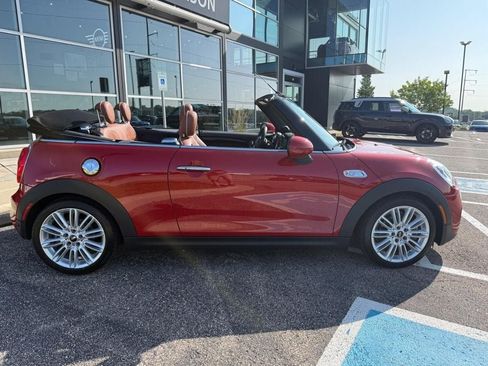 Used 2017 MINI Cooper S FWD image 2