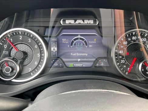 Used 2025 RAM 1500 Big Horn image 22