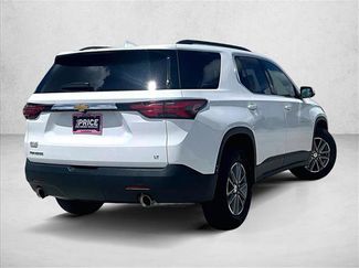 Used 2023 Chevrolet Traverse LT FWD video 2