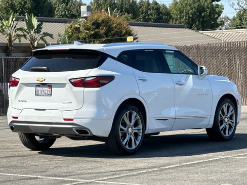 Used 2019 Chevrolet Blazer Premier w/ Sun and Wheels Package image 4