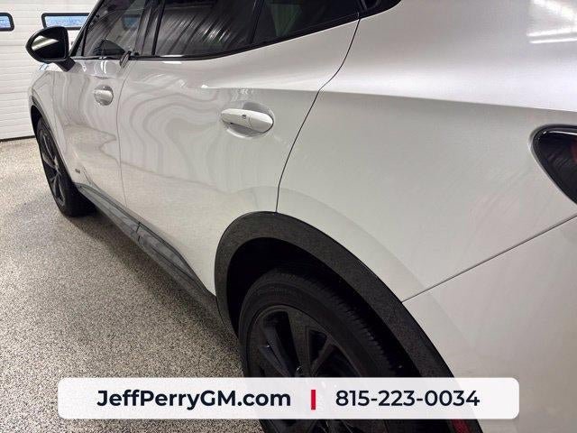 Used 2024 Buick Envision Sport Touring AWD/4WD image 10