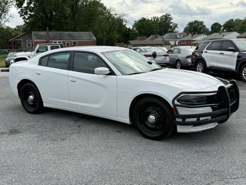 Used 2022 Dodge Charger Police w/ Fleet Safety Group AWD/4WD image 17