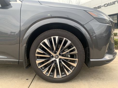 Used 2024 Lexus RX 350 Premium Plus image 13