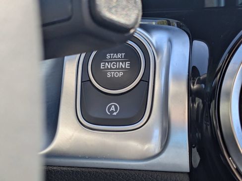 Certified 2024 Mercedes-Benz GLB 250 4MATIC image 15