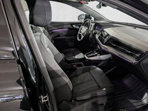 Used 2024 Audi Q4 e-tron Premium Plus w/ Premium Plus image 27