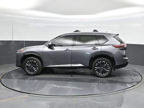 Used 2026 Nissan Rogue Platinum w/ Platinum Premium Package AWD/4WD image 10