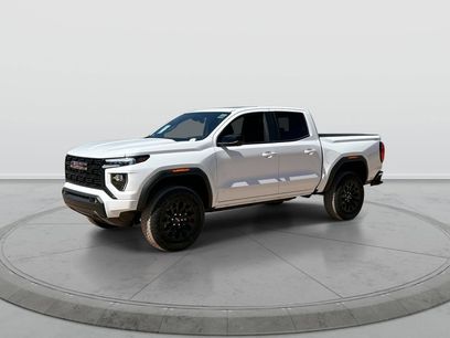 New 2026 GMC Canyon Elevation w/ Convenience Package