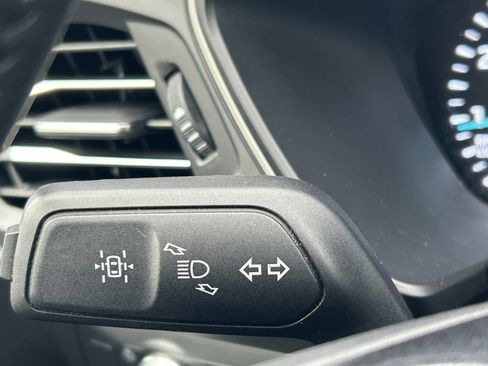 Used 2021 Ford Escape SEL image 22